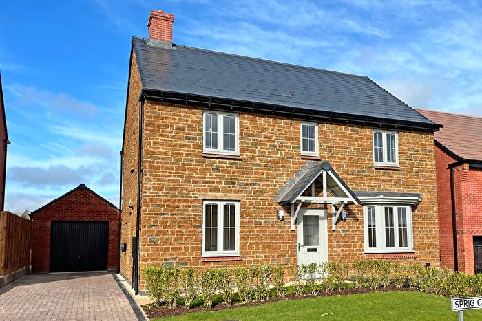 4 Bedroom Detached House For Sale In "Bradgate" At York Way, Northampton, NN5
