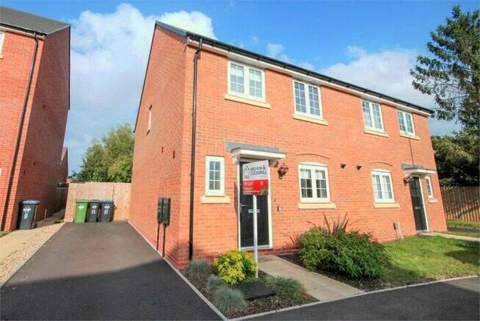 3 Bedroom Semi-Detached House To Rent In Diggs Close, Cawston, Rugby, Warwickshire, CV23
