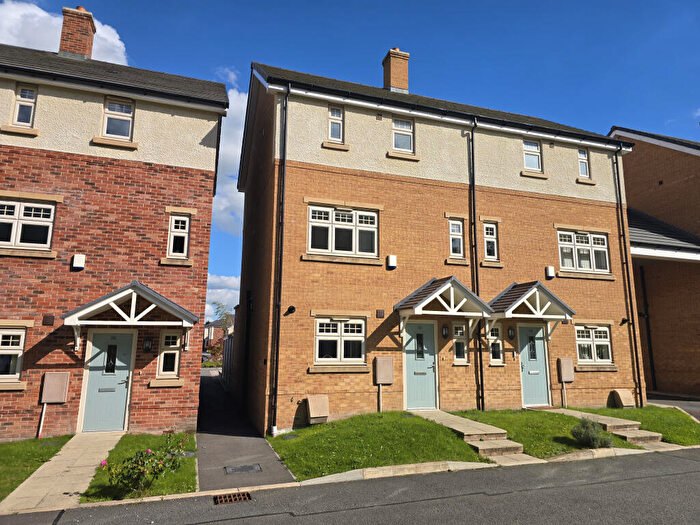 4 Bedroom Semi-Detached House For Sale In Whitehall Drive, Broughton, Preston, Lancashire, PR3