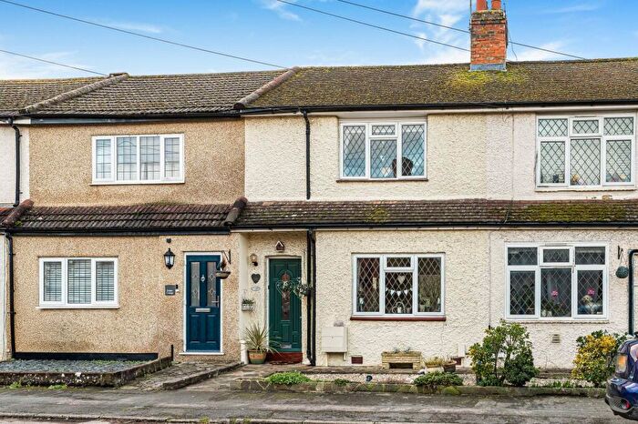 2 Bedroom Terraced House For Sale In Caenwood Road, Ashtead, KT21