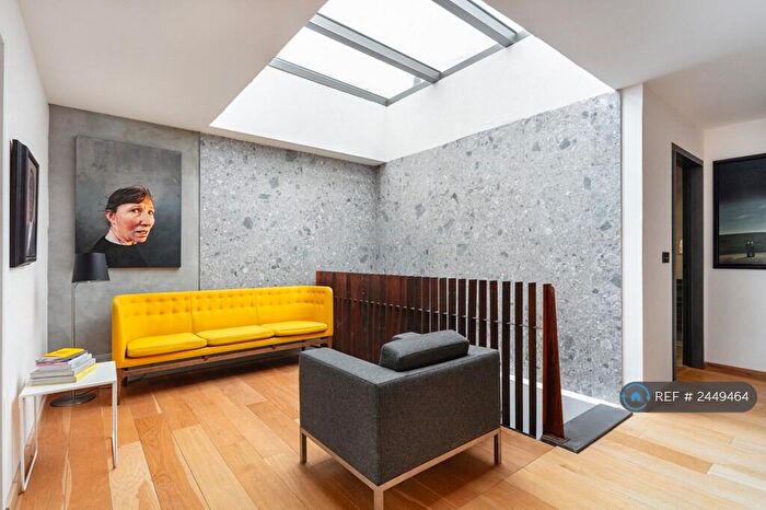 2 Bedroom Flat To Rent In Haggerston Road, London, E8