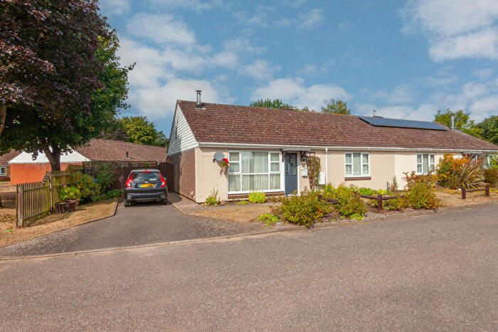 2 Bedroom Semi-Detached Bungalow For Sale In Yoxford Mews, Sutton Heath, IP12