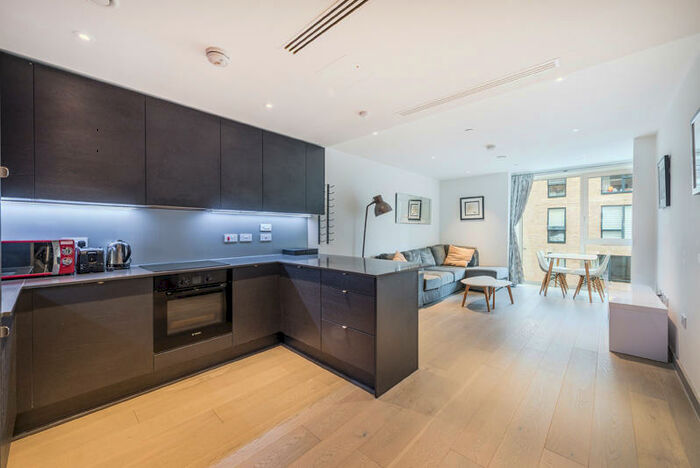 1 Bedroom Apartment To Rent In Forest Road, London, E17