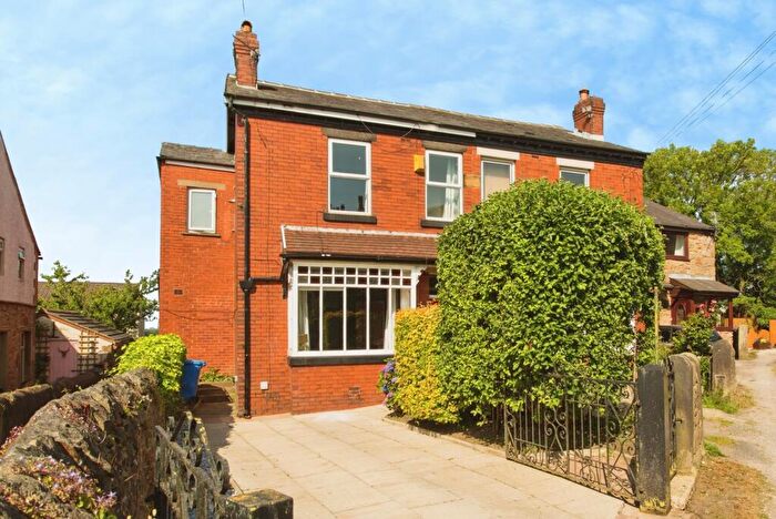 2 Bedroom Semi-Detached House For Sale In Hillsyde, Whittle-le-Woods, Chorley, Lancashire, PR6