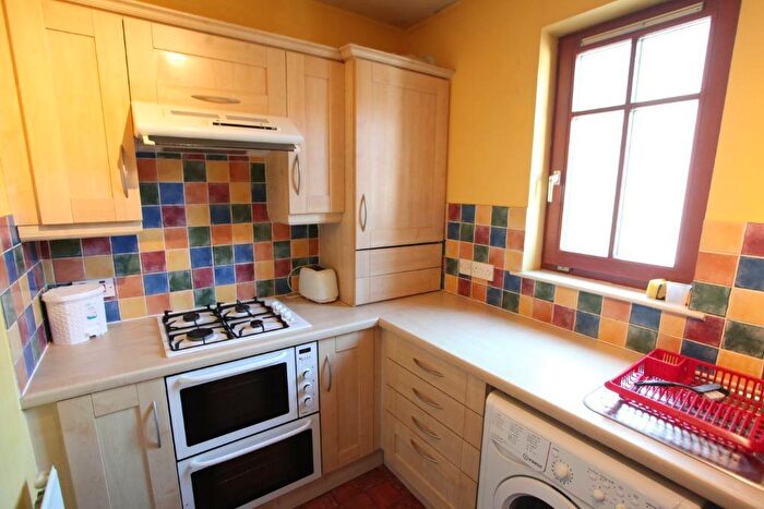 2 Bedroom Flat To Rent In East Cromwell Street, Leith, Edinburgh, EH6