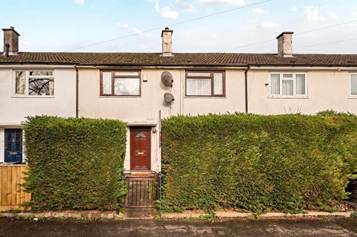 3 Bedroom Terraced House For Sale In Wylie Close, Headington, OX3
