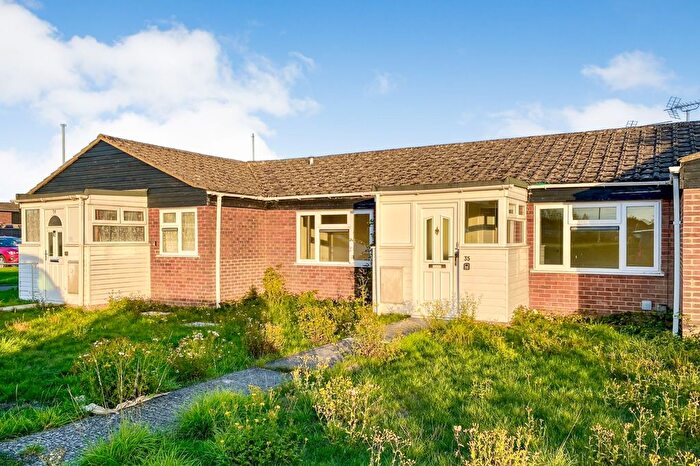 2 Bedroom Terraced Bungalow For Sale In New Road, Royal Wootton Bassett, Swindon, SN4