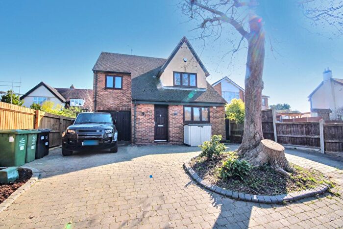 4 Bedroom Detached House To Rent In London Road, Wickford, SS12