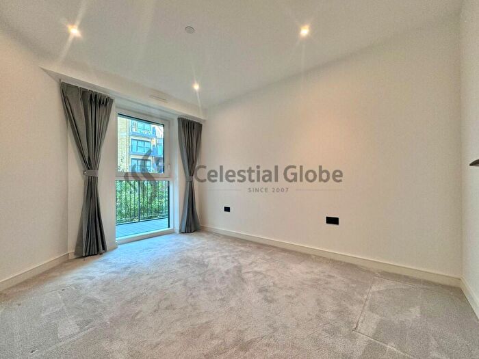 2 Bedroom Apartment To Rent In Heritage Walk, Kingston Upon Thames, Surrey, KT1