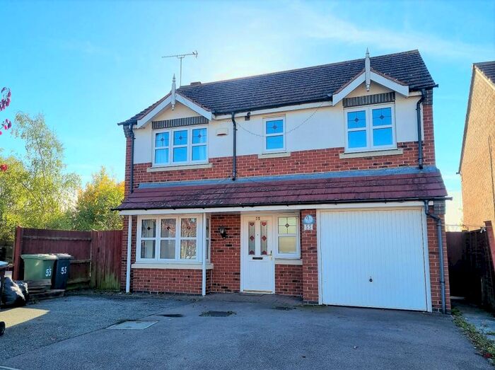 4 Bedroom House To Rent In Flatford Close, Corby, NN18
