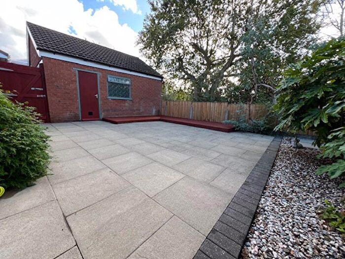 2 Bedroom Semi-Detached Bungalow For Sale In Wilson Close, Tarleton. Preston, PR4