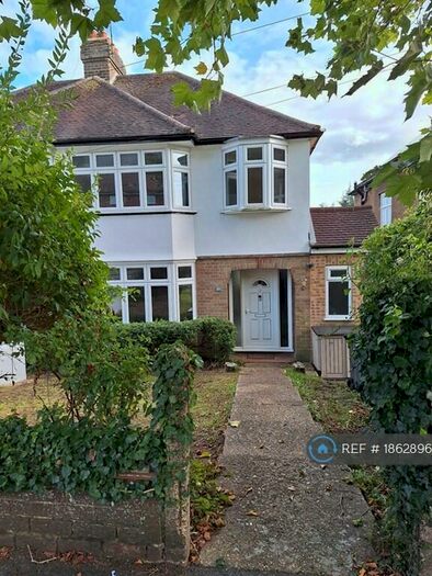 3 Bedroom Semi-Detached House To Rent In Winifred Road, Coulsdon, CR5