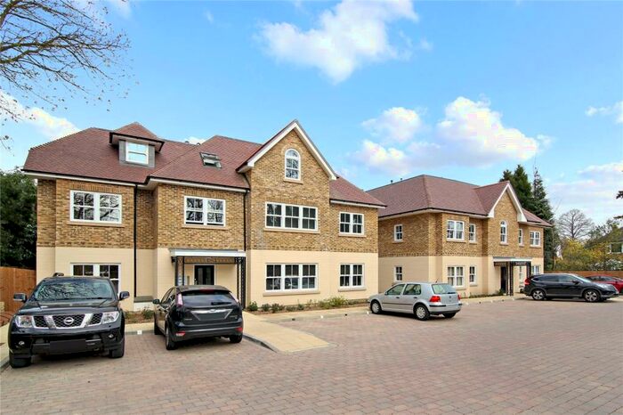 2 Bedroom Flat To Rent In Woodstock Court, Sheerwater Road, Woodham, Addlestone, KT15