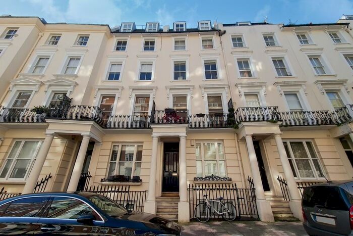 1 Bedroom Flat To Rent In Westbourne Grove Terrace, London, W2