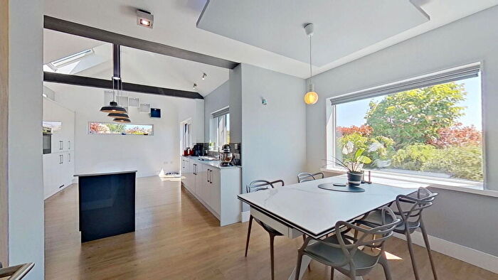 4 Bedroom Detached House For Sale In Sandwich Road, Cliffsend, Ramsgate, CT12