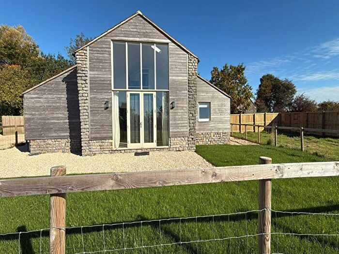 3 Bedroom Barn Conversion To Rent In Southwood, Evercreech, BA4