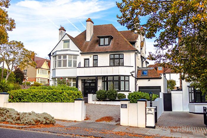4 Bedroom Semi-Detached House To Rent In Chalkwell Avenue, Westcliff-On-Sea, SS0