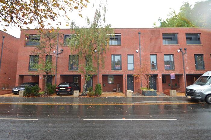 4 Bedroom Town House To Rent In Burton Road, West Didsbury, Manchester, M20