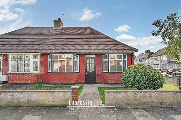 2 Bedroom Semi-Detached Bungalow To Rent In Belmont Avenue, Upminster, RM14