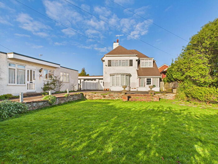 3 Bedroom Detached House For Sale In White Halls, West Street, Sompting, BN15