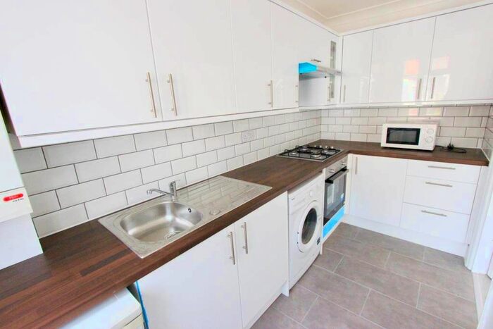 1 Bedroom Studio To Rent In Peel Road, Harrow, HA3