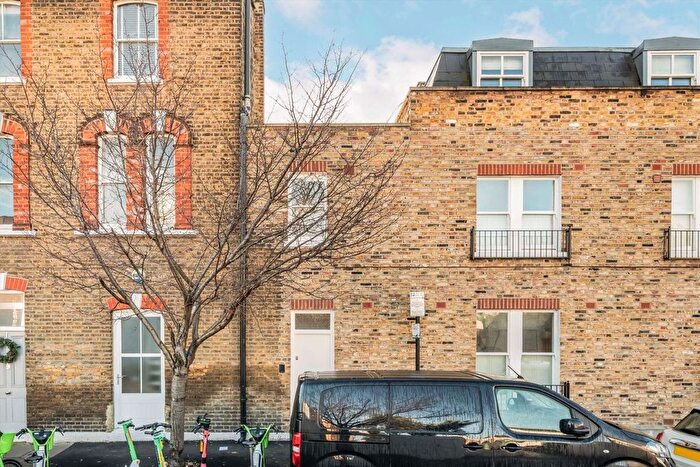 1 Bedroom Flat To Rent In Parsons Green Lane, London, SW6