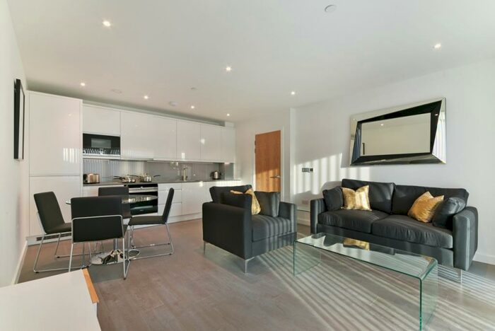 1 Bedroom Apartment To Rent In Queenscroft House, Colindale Gardens, London, NW9