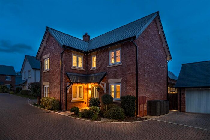 4 Bedroom Detached House For Sale In Bluebell Close, Tarporley, CW6