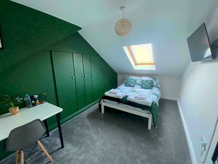 1 Bedroom House Of Multiple Occupation To Rent In Cleveland Road, Southsea, Hampshire, PO5