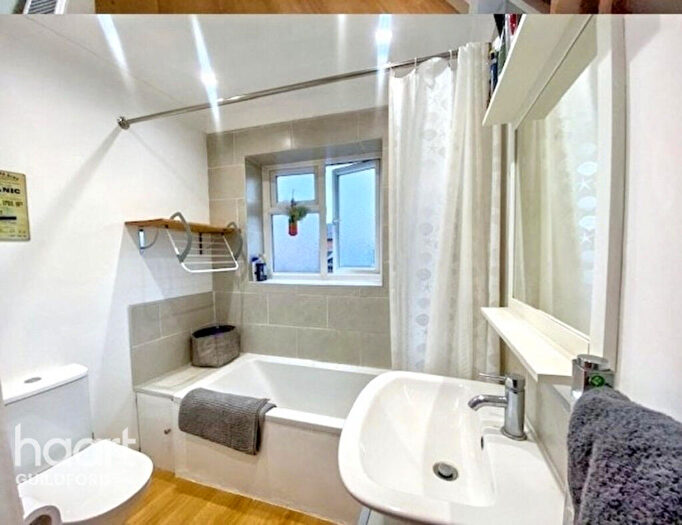 1 Bedroom Maisonette For Sale In Boxalls Lane, Aldershot, GU11