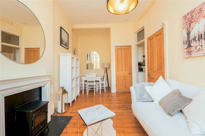 1 Bedroom Flat To Rent In Dean Park Street, Edinburgh, EH4