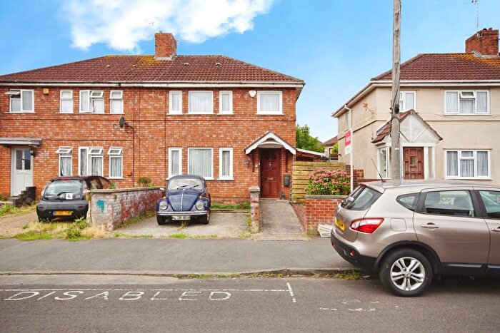 3 Bedroom Semi-Detached House For Sale In Sunny Bank, Bristol, Somerset, BS15