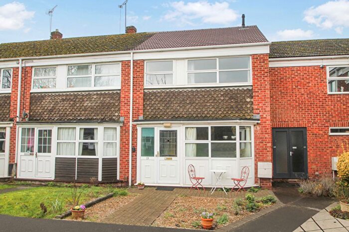 3 Bedroom Terraced House For Sale In St. Helens Court, Abingdon, OX14
