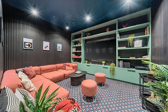 1 Bedroom Flat To Rent In Uncle Colindale, Colindale, London, NW9