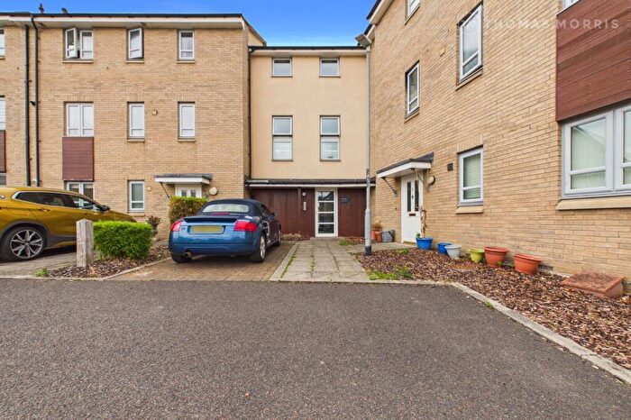 1 Bedroom Apartment For Sale In Loves Way, St. Neots, Cambridgeshire, PE19
