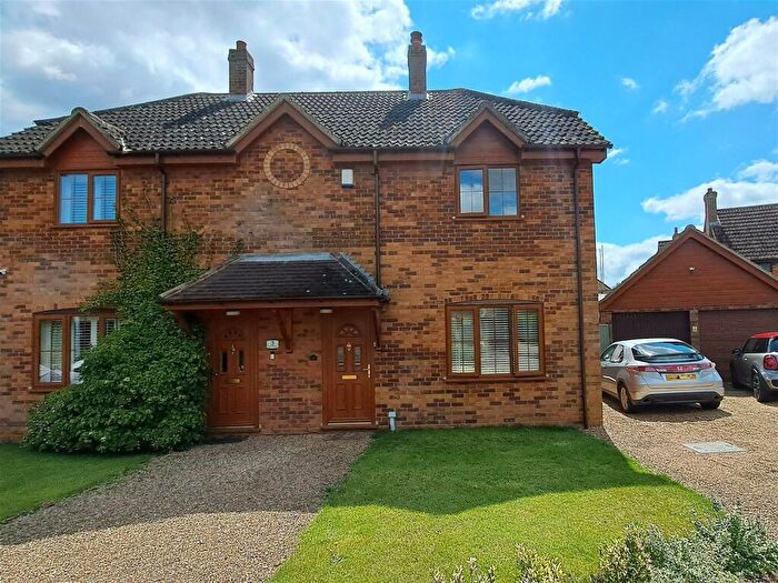 3 Bedroom Semi-Detached House For Sale In The Grange, Lower Caldecote, Biggleswade, Bedfordshire, SG18