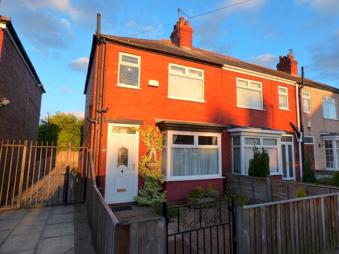 2 Bedroom End Of Terrace House To Rent In Grange Walk, Grimsby, DN34
