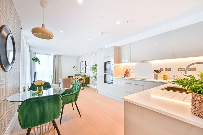 1 Bedroom Flat For Sale In Bookbinder Point, Acton, W3