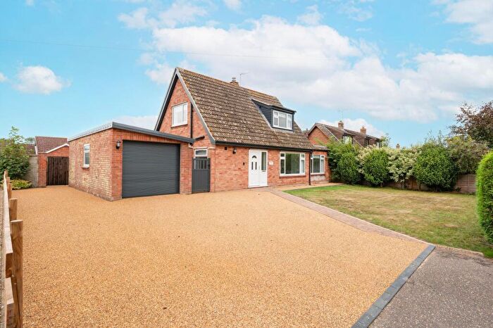 4 Bedroom Chalet For Sale In Station Road, Potter Heigham, NR29