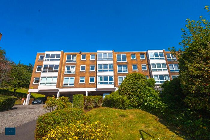 3 Bedroom Flat To Rent In C Southbrae Drive, Glasgow, G13