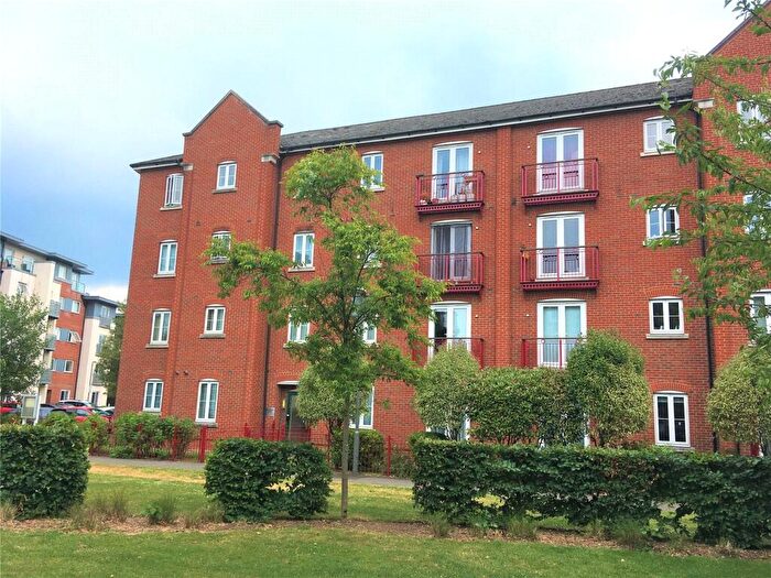 2 Bedroom Apartment For Sale In Coxhill Way, Aylesbury, HP21