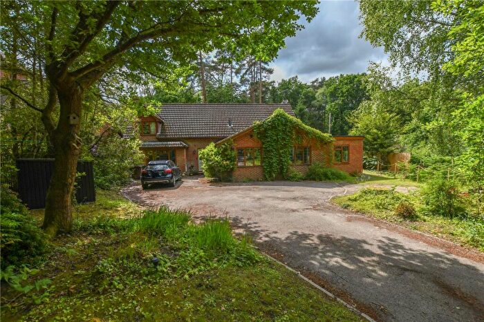 5 Bedroom Detached House For Sale In Hollybush Ride, Finchampstead, Wokingham, Berkshire, RG40
