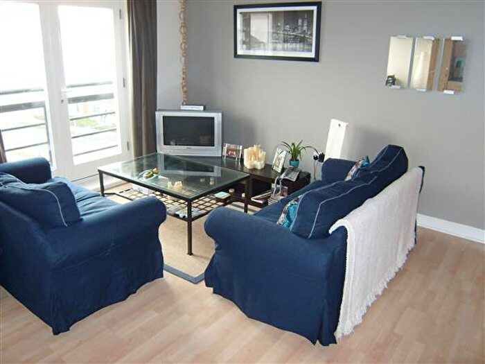 2 Bedroom Apartment To Rent In Siloam Place, Ipswich, Suffolk, IP3