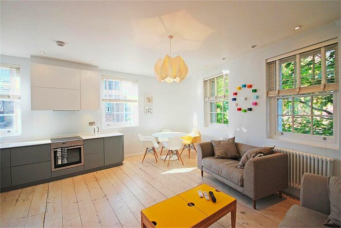 2 Bedroom Flat To Rent In King's Cross Road, London, WC1X