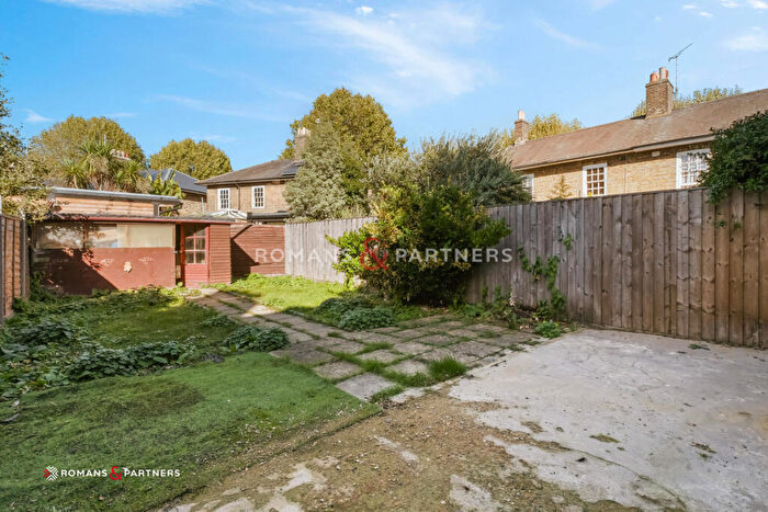 3 Bedroom Terraced House For Sale In Chapel House Street, Isle Of Dogs, E14