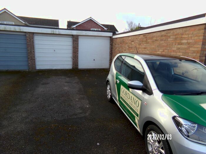 2 Bedroom Terraced House To Rent In Denston Drive, Portishead BS20