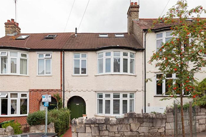 4 Bedroom House For Sale In Falmer Road, Walthamstow, E17