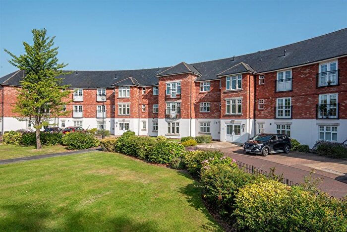 2 Bedroom Flat For Sale In Halliwell Crescent, Hutton, Preston, PR4