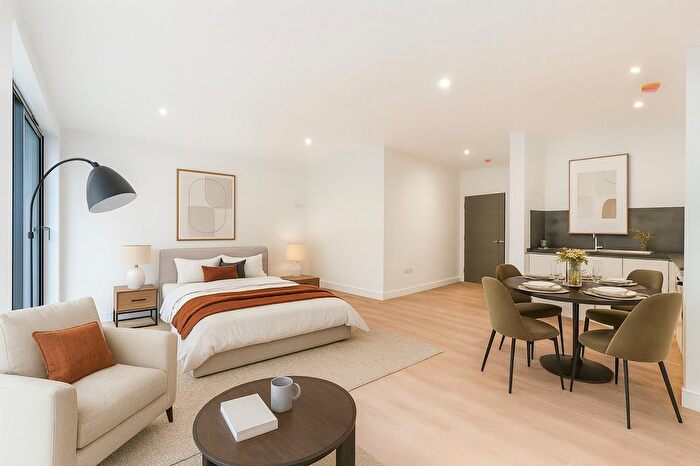 Studio For Sale In Acacia Road, London, SW16