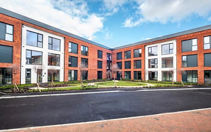 2 Bedroom Flat For Sale In Wella Road, Basingstoke, Hampshire, RG22